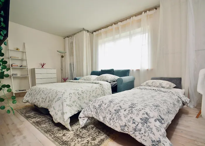 Lovely&cozy In Centre Of *